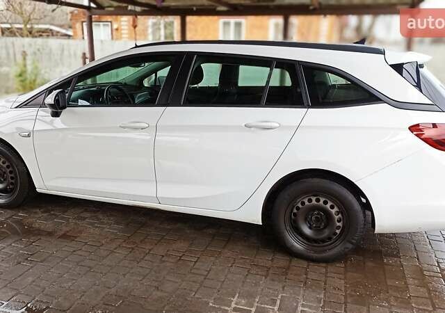 Белый Опель Астра, объемом двигателя 1.6 л и пробегом 160 тыс. км за 11800 $, фото 10 на Automoto.ua