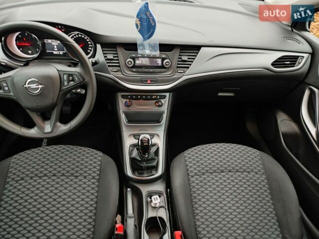 Білий Опель Астра, об'ємом двигуна 1.6 л та пробігом 184 тис. км за 9700 $, фото 15 на Automoto.ua