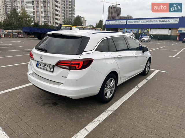 Белый Опель Астра, объемом двигателя 1.6 л и пробегом 244 тыс. км за 11990 $, фото 5 на Automoto.ua