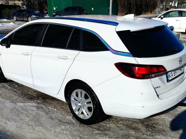 Белый Опель Астра, объемом двигателя 1.6 л и пробегом 241 тыс. км за 10300 $, фото 2 на Automoto.ua