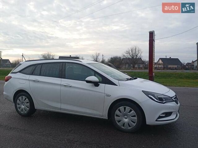 Білий Опель Астра, об'ємом двигуна 1.6 л та пробігом 203 тис. км за 9900 $, фото 5 на Automoto.ua