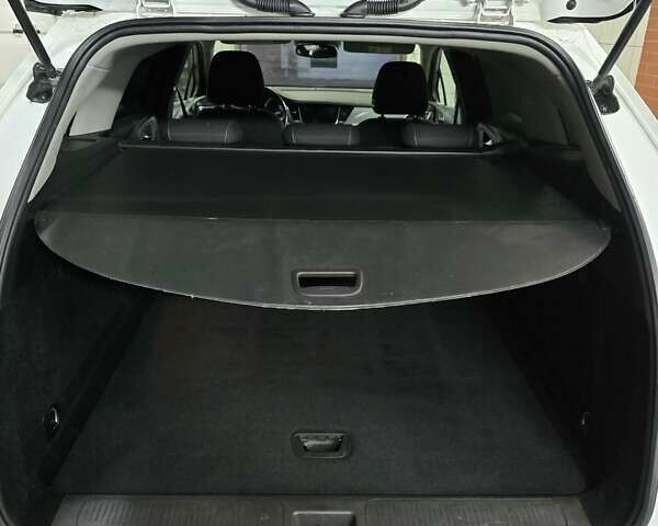 Опель Астра 2017 в Бердичеве на Automoto.ua Белый Опель Астра, объемом двигателя 1.6 л и пробегом 169 тыс. км за 8800 $, фото 16 на Automoto.ua