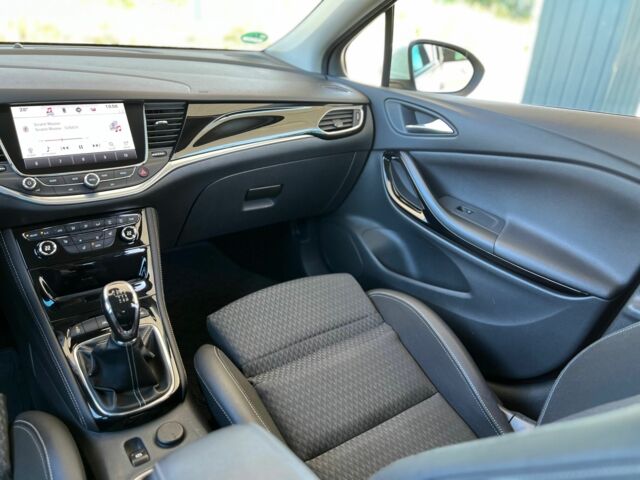 Белый Опель Астра, объемом двигателя 1.6 л и пробегом 197 тыс. км за 11250 $, фото 23 на Automoto.ua