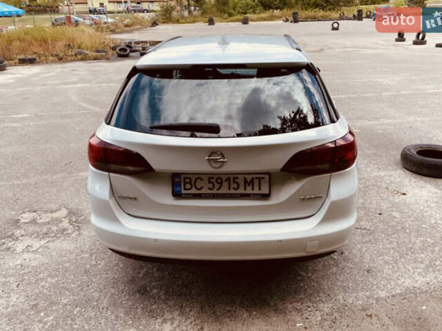 Білий Опель Астра, об'ємом двигуна 1.6 л та пробігом 270 тис. км за 10500 $, фото 4 на Automoto.ua