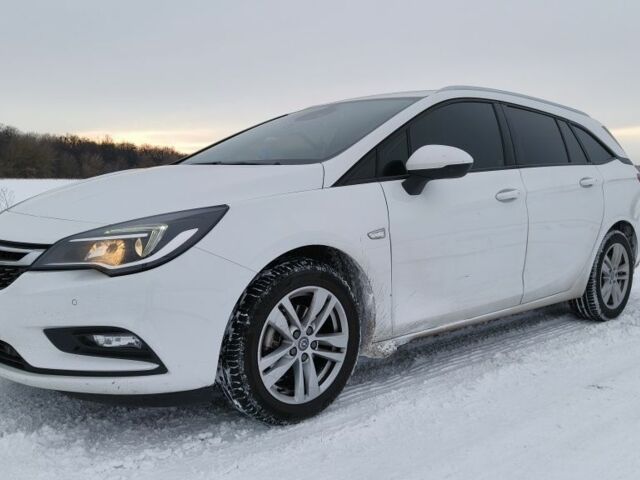 Білий Опель Астра, об'ємом двигуна 1.6 л та пробігом 179 тис. км за 13200 $, фото 4 на Automoto.ua