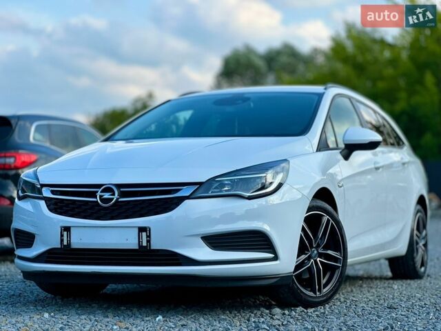 Білий Опель Астра, об'ємом двигуна 1.6 л та пробігом 223 тис. км за 9750 $, фото 43 на Automoto.ua
