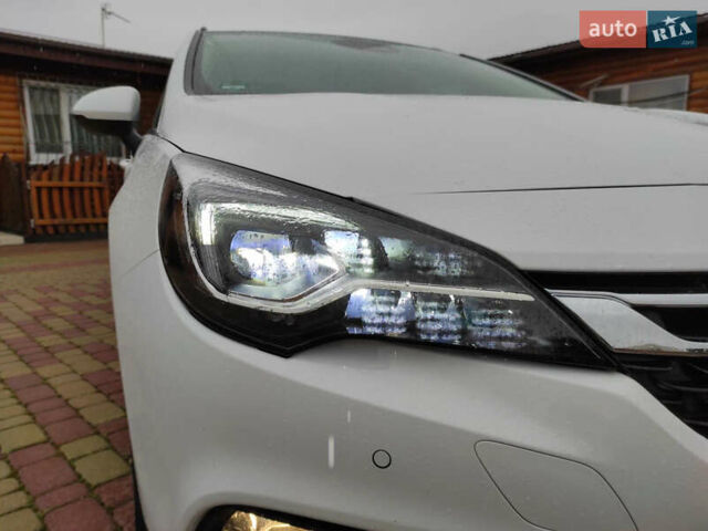 Белый Опель Астра, объемом двигателя 1.6 л и пробегом 187 тыс. км за 11500 $, фото 14 на Automoto.ua