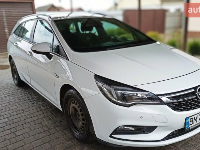 Белый Опель Астра, объемом двигателя 1.6 л и пробегом 166 тыс. км за 11000 $, фото 3 на Automoto.ua