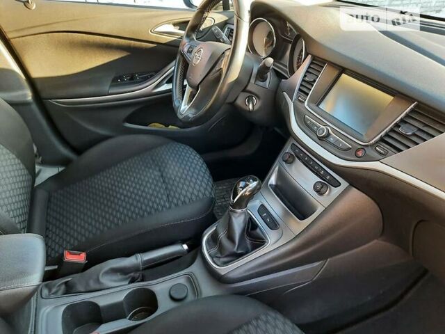 Белый Опель Астра, объемом двигателя 1.6 л и пробегом 253 тыс. км за 9690 $, фото 10 на Automoto.ua