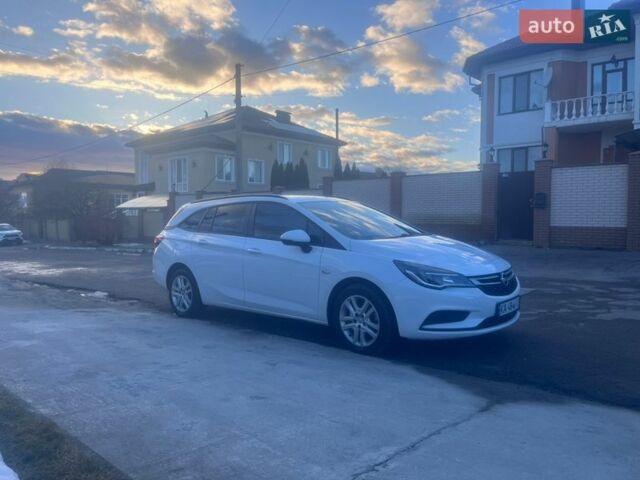 Білий Опель Астра, об'ємом двигуна 1.6 л та пробігом 240 тис. км за 10500 $, фото 3 на Automoto.ua