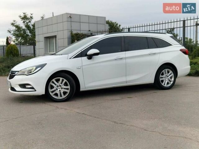 Белый Опель Астра, объемом двигателя 1.6 л и пробегом 249 тыс. км за 11300 $, фото 13 на Automoto.ua
