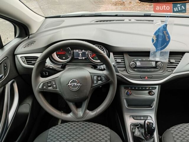 Білий Опель Астра, об'ємом двигуна 1.6 л та пробігом 184 тис. км за 9700 $, фото 14 на Automoto.ua