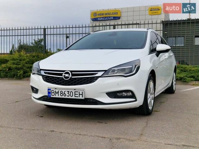 Белый Опель Астра, объемом двигателя 1.6 л и пробегом 249 тыс. км за 11300 $, фото 3 на Automoto.ua