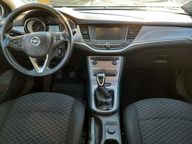 Белый Опель Астра, объемом двигателя 1.6 л и пробегом 253 тыс. км за 9290 $, фото 11 на Automoto.ua