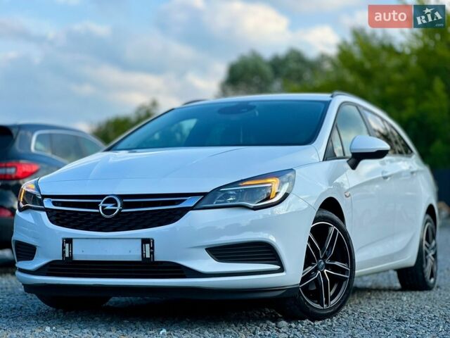 Білий Опель Астра, об'ємом двигуна 1.6 л та пробігом 223 тис. км за 9750 $, фото 24 на Automoto.ua