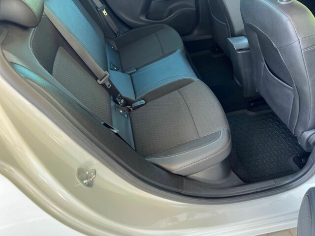 Белый Опель Астра, объемом двигателя 1.6 л и пробегом 197 тыс. км за 11250 $, фото 19 на Automoto.ua