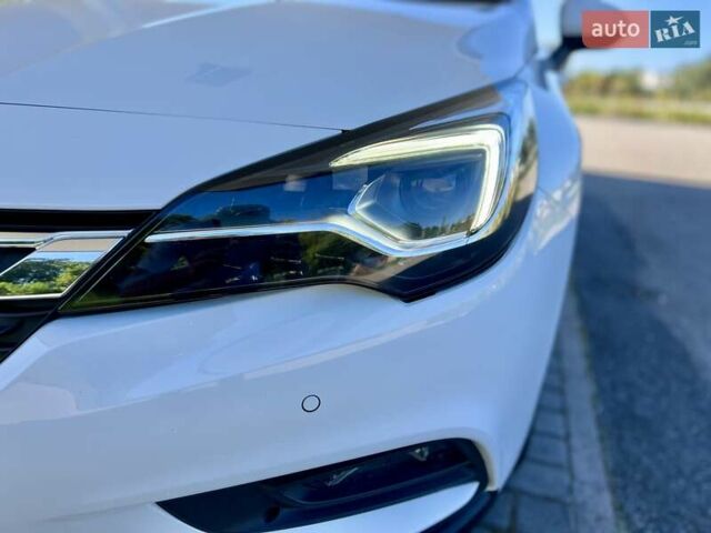 Белый Опель Астра, объемом двигателя 1.6 л и пробегом 196 тыс. км за 11250 $, фото 13 на Automoto.ua