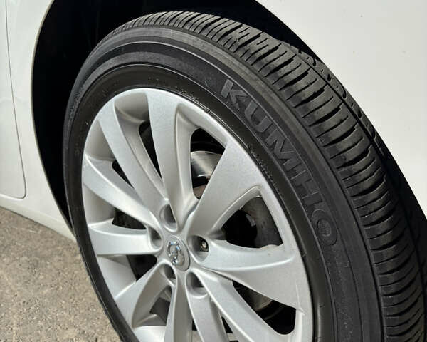 Белый Опель Астра, объемом двигателя 1.6 л и пробегом 205 тыс. км за 9900 $, фото 10 на Automoto.ua