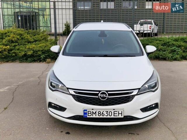 Белый Опель Астра, объемом двигателя 1.6 л и пробегом 249 тыс. км за 11300 $, фото 5 на Automoto.ua