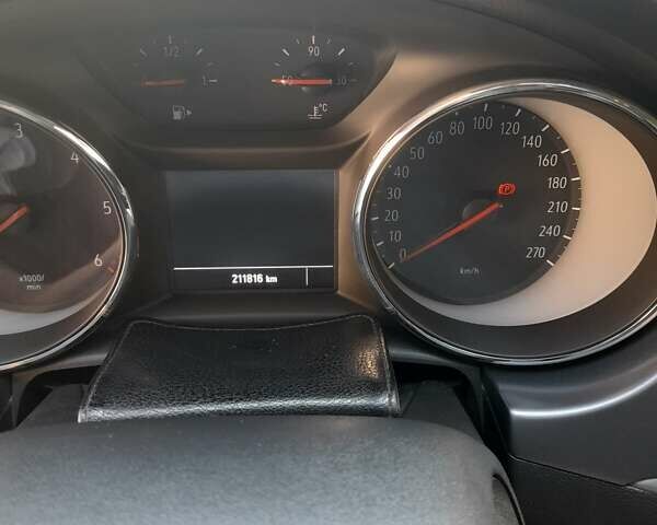 Білий Опель Астра, об'ємом двигуна 1.6 л та пробігом 212 тис. км за 10000 $, фото 17 на Automoto.ua