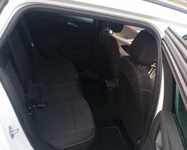 Білий Опель Астра, об'ємом двигуна 1.6 л та пробігом 203 тис. км за 9900 $, фото 12 на Automoto.ua