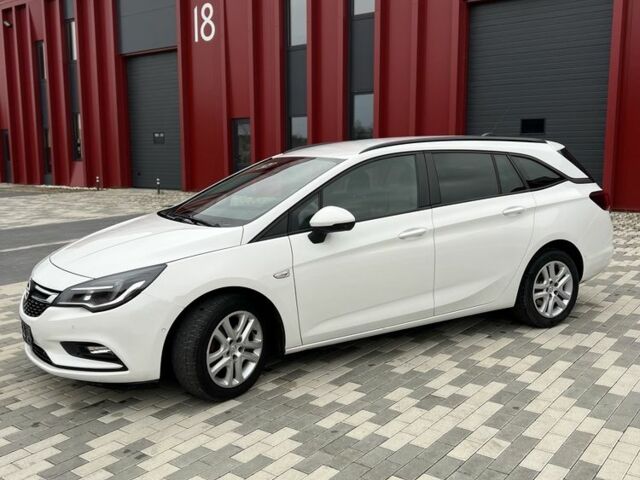 Білий Опель Астра, об'ємом двигуна 1.6 л та пробігом 185 тис. км за 11850 $, фото 7 на Automoto.ua