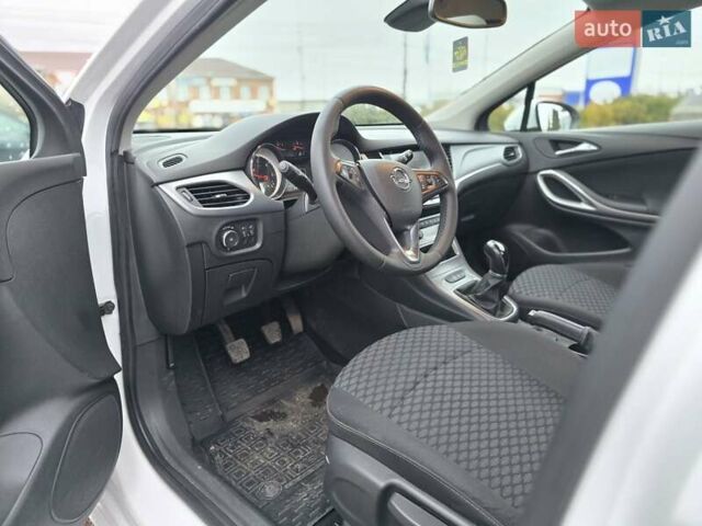 Белый Опель Астра, объемом двигателя 1.6 л и пробегом 132 тыс. км за 11500 $, фото 14 на Automoto.ua