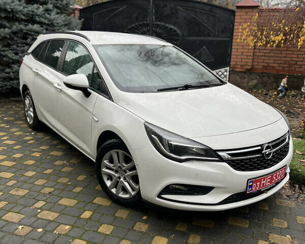 Білий Опель Астра, об'ємом двигуна 1.6 л та пробігом 186 тис. км за 11900 $, фото 2 на Automoto.ua