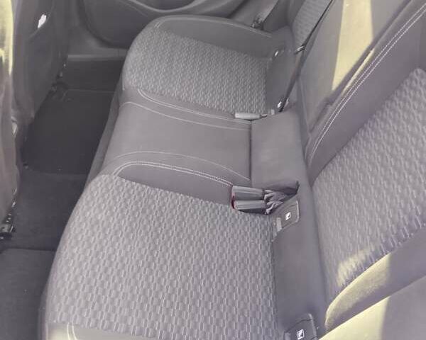 Белый Опель Астра, объемом двигателя 1.6 л и пробегом 175 тыс. км за 10500 $, фото 7 на Automoto.ua