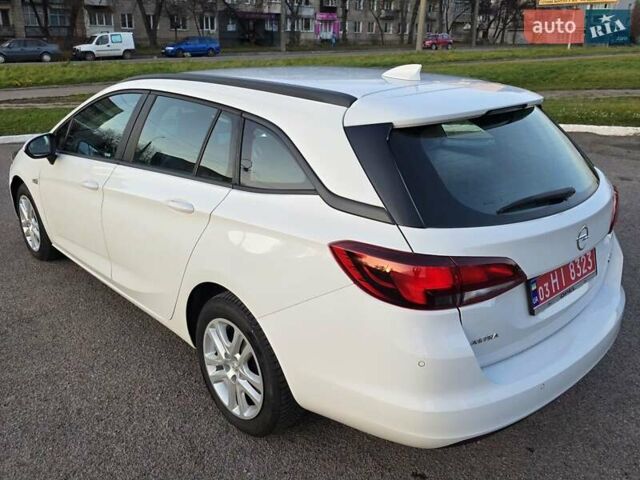 Белый Опель Астра, объемом двигателя 1.6 л и пробегом 178 тыс. км за 9999 $, фото 10 на Automoto.ua