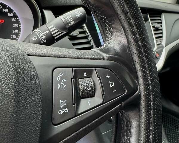 Белый Опель Астра, объемом двигателя 1.6 л и пробегом 223 тыс. км за 11000 $, фото 60 на Automoto.ua