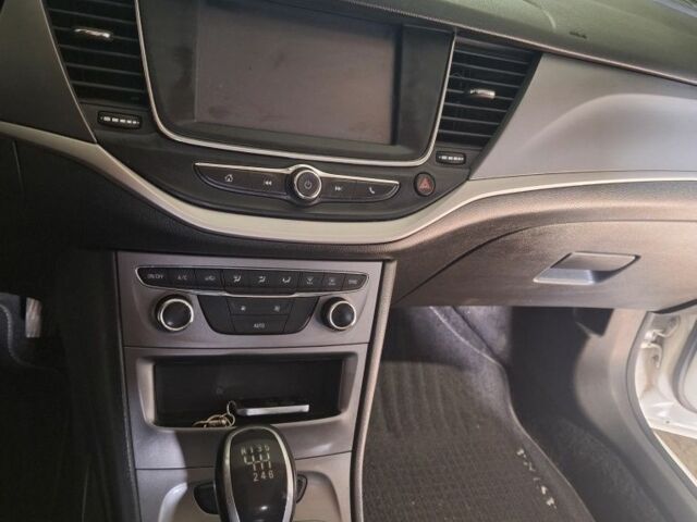 Білий Опель Астра, об'ємом двигуна 1.6 л та пробігом 190 тис. км за 10600 $, фото 1 на Automoto.ua