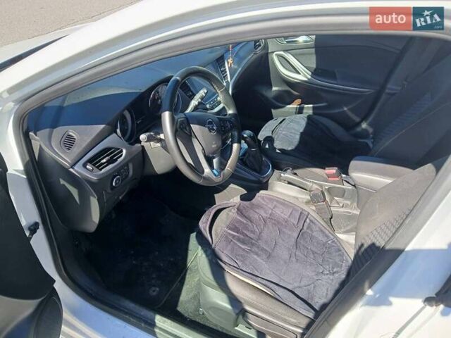 Білий Опель Астра, об'ємом двигуна 1.6 л та пробігом 184 тис. км за 8700 $, фото 7 на Automoto.ua