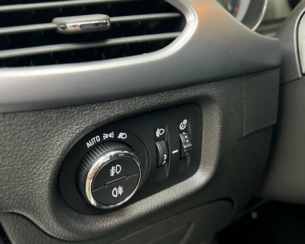 Білий Опель Астра, об'ємом двигуна 1.6 л та пробігом 186 тис. км за 11900 $, фото 19 на Automoto.ua