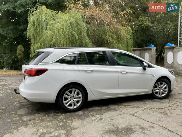 Белый Опель Астра, объемом двигателя 1.6 л и пробегом 221 тыс. км за 10600 $, фото 15 на Automoto.ua