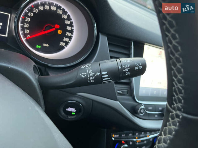 Білий Опель Астра, об'ємом двигуна 1.6 л та пробігом 189 тис. км за 10999 $, фото 37 на Automoto.ua