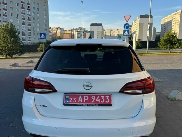 Белый Опель Астра, объемом двигателя 1.6 л и пробегом 172 тыс. км за 10800 $, фото 13 на Automoto.ua