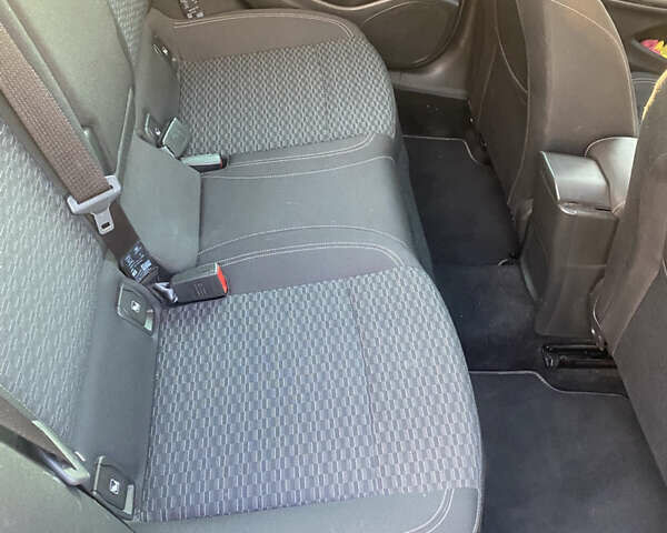 Белый Опель Астра, объемом двигателя 1.6 л и пробегом 217 тыс. км за 11500 $, фото 10 на Automoto.ua