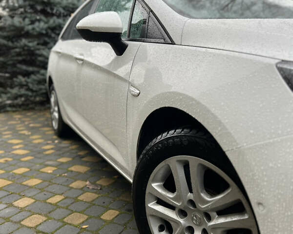 Білий Опель Астра, об'ємом двигуна 1.6 л та пробігом 186 тис. км за 11900 $, фото 3 на Automoto.ua