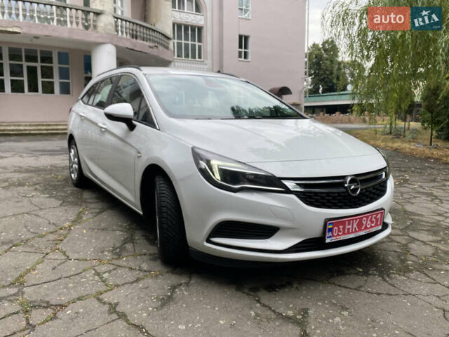 Белый Опель Астра, объемом двигателя 1.6 л и пробегом 221 тыс. км за 10600 $, фото 20 на Automoto.ua