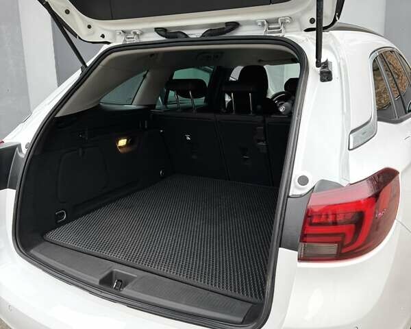 Белый Опель Астра, объемом двигателя 1.6 л и пробегом 223 тыс. км за 11000 $, фото 23 на Automoto.ua