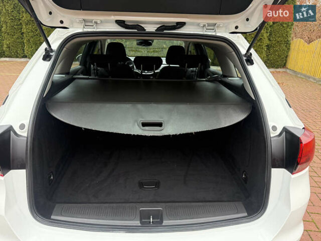 Білий Опель Астра, об'ємом двигуна 1.6 л та пробігом 182 тис. км за 10700 $, фото 27 на Automoto.ua