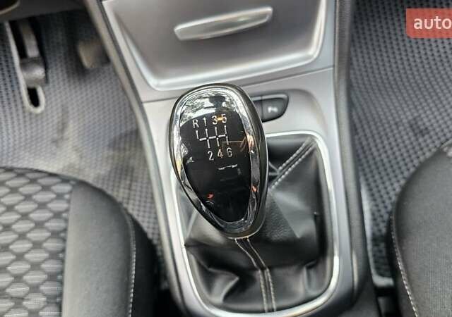 Опель Астра 2018 в Чернигове на Automoto.ua Белый Опель Астра, объемом двигателя 1.6 л и пробегом 248 тыс. км за 8999 $, фото 23 на Automoto.ua