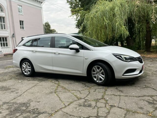 Белый Опель Астра, объемом двигателя 1.6 л и пробегом 221 тыс. км за 10700 $, фото 12 на Automoto.ua