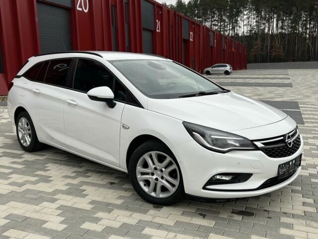 Білий Опель Астра, об'ємом двигуна 1.6 л та пробігом 185 тис. км за 11850 $, фото 2 на Automoto.ua
