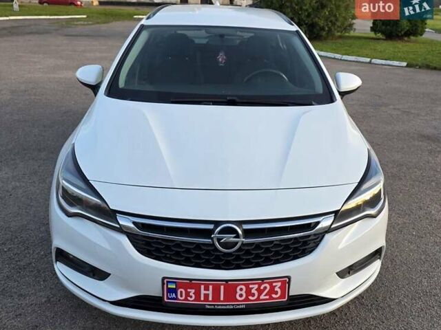 Белый Опель Астра, объемом двигателя 1.6 л и пробегом 178 тыс. км за 9999 $, фото 2 на Automoto.ua