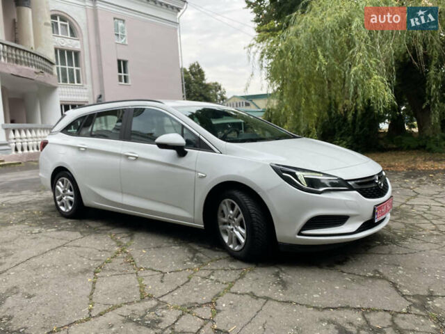 Белый Опель Астра, объемом двигателя 1.6 л и пробегом 221 тыс. км за 10700 $, фото 22 на Automoto.ua