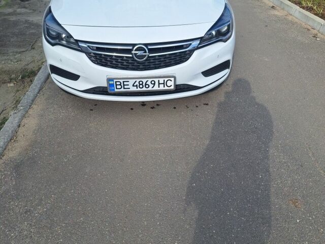 Білий Опель Астра, об'ємом двигуна 1.6 л та пробігом 190 тис. км за 10600 $, фото 3 на Automoto.ua