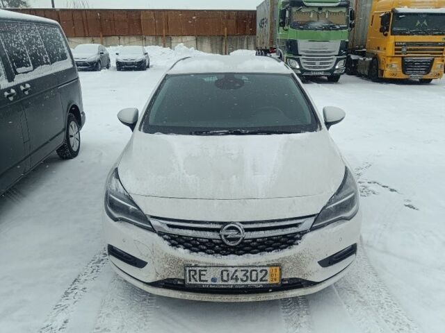 Белый Опель Астра, объемом двигателя 1.6 л и пробегом 145 тыс. км за 12200 $, фото 1 на Automoto.ua