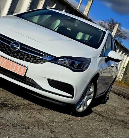 Білий Опель Астра, об'ємом двигуна 1.6 л та пробігом 132 тис. км за 12000 $, фото 30 на Automoto.ua